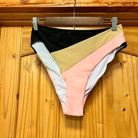 Colorblock Bikini Set​ - Picture 4 of 6